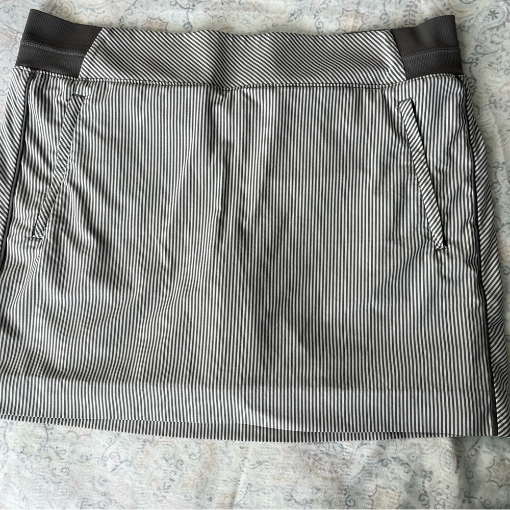 Athleta Gray Mini Pencil Skirt for‎ Casual Wear